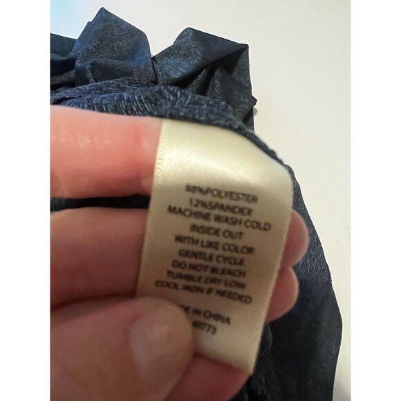 MAX STUDIO Women's Size XL Xlarge Top Shirt Performance Long Sleeve Blue - Picture 7 of 9